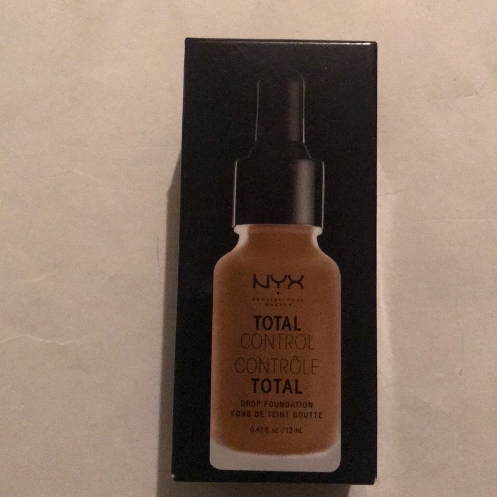 Total Control Drop Foundation